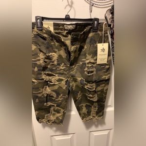 Camouflage distressed shorts!